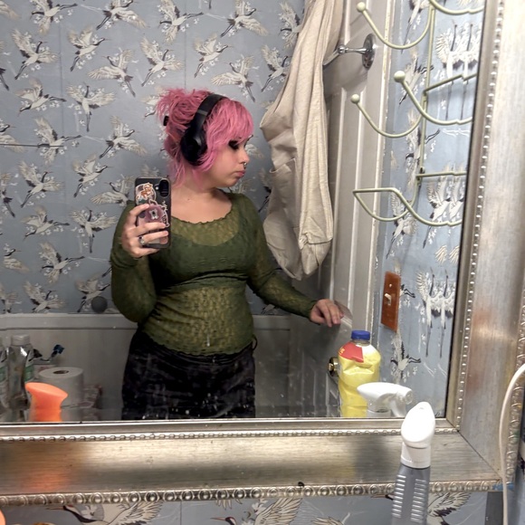 Meet your Posher, Leo - Picture 1 of 1